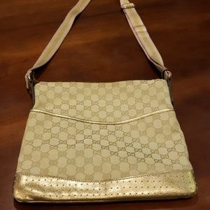 Gucci Messenger Bag